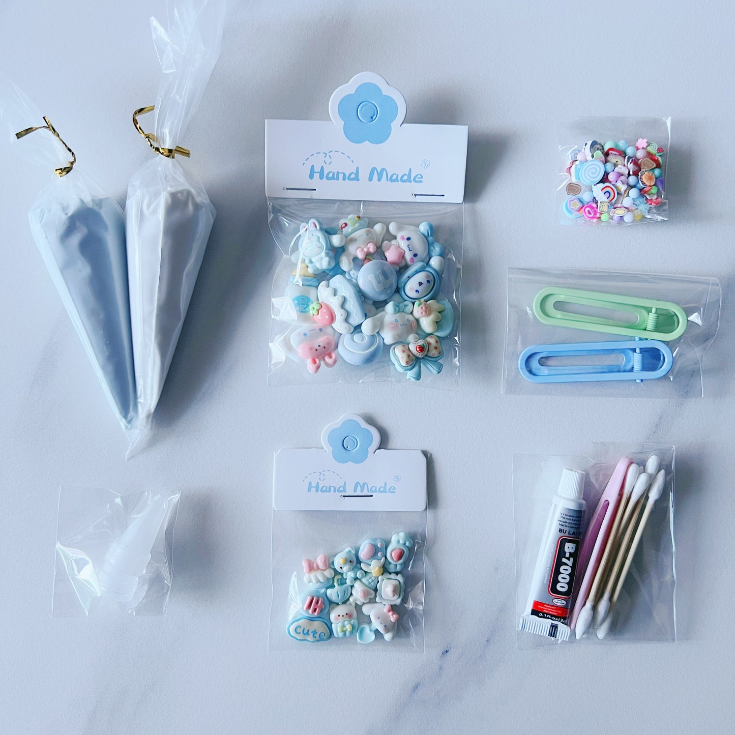 Customisable Decoden Cream DIY Kit – 9 Colour Themes – Includes Glue, Tools & Decorations