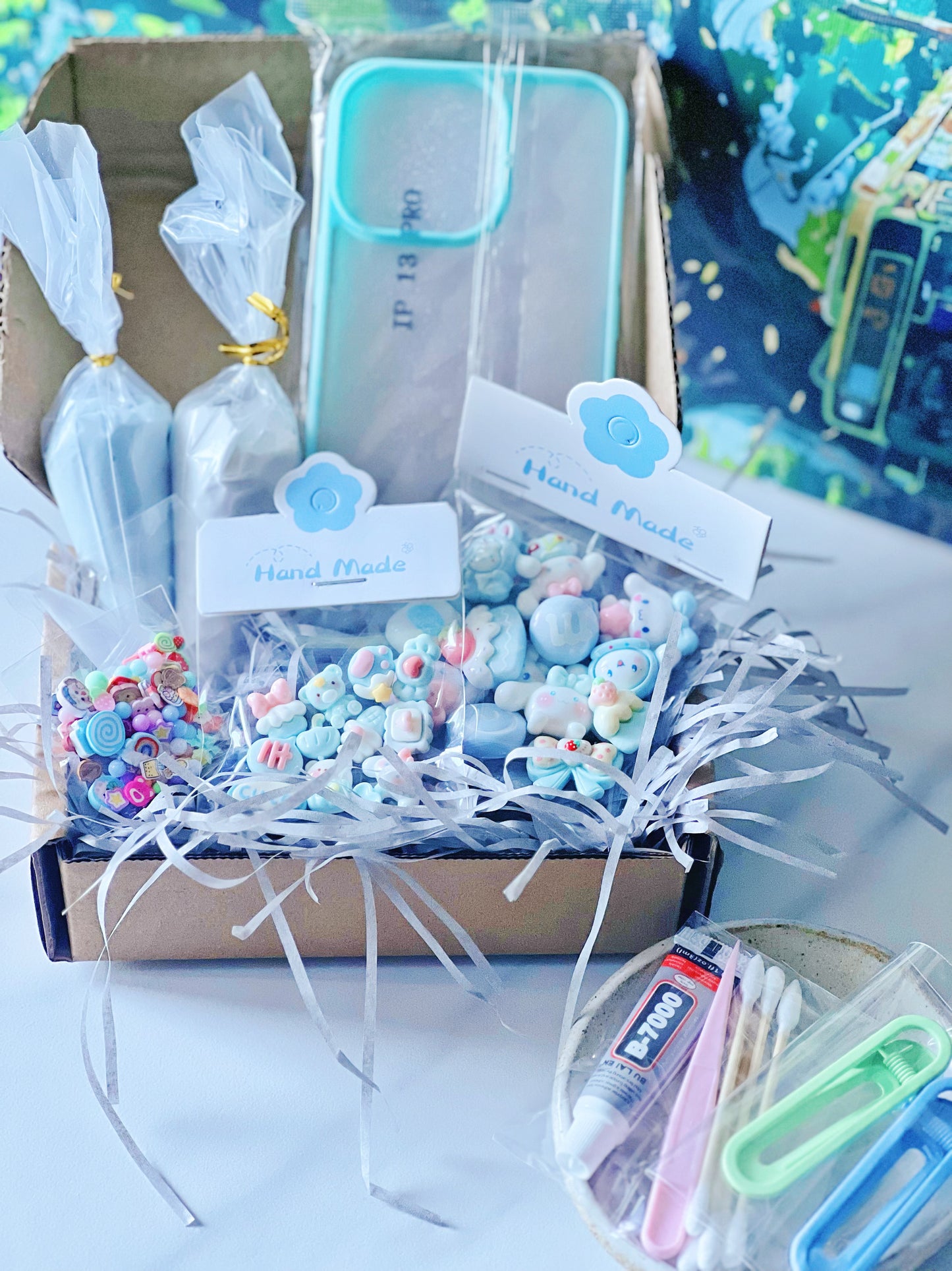 Customisable Decoden Cream DIY Kit – 9 Colour Themes – Includes Glue, Tools & Decorations