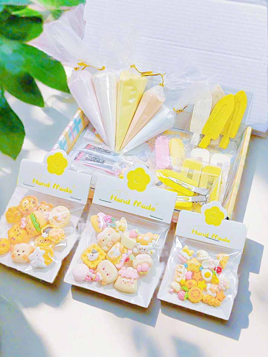 DIY Decoden Cream Kit for Hair Clips – Handmade Craft Set with 4 Colour Themes (Purple, Pink, Yellow, Blue)