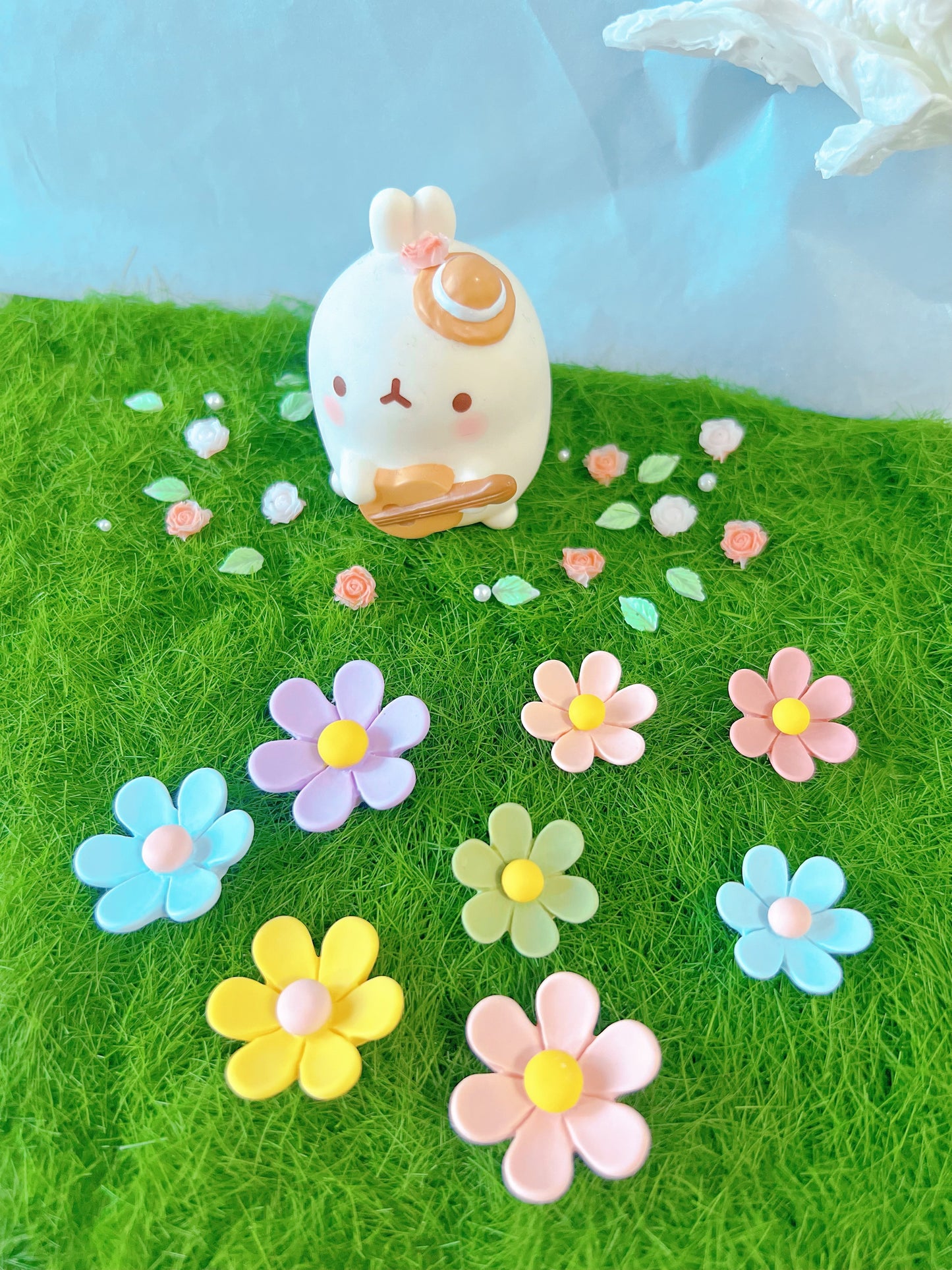 85 Pieces Matte Pastel Charm Set with Organising Box – Kawaii Resin Cabochons for Decoden & Crafts