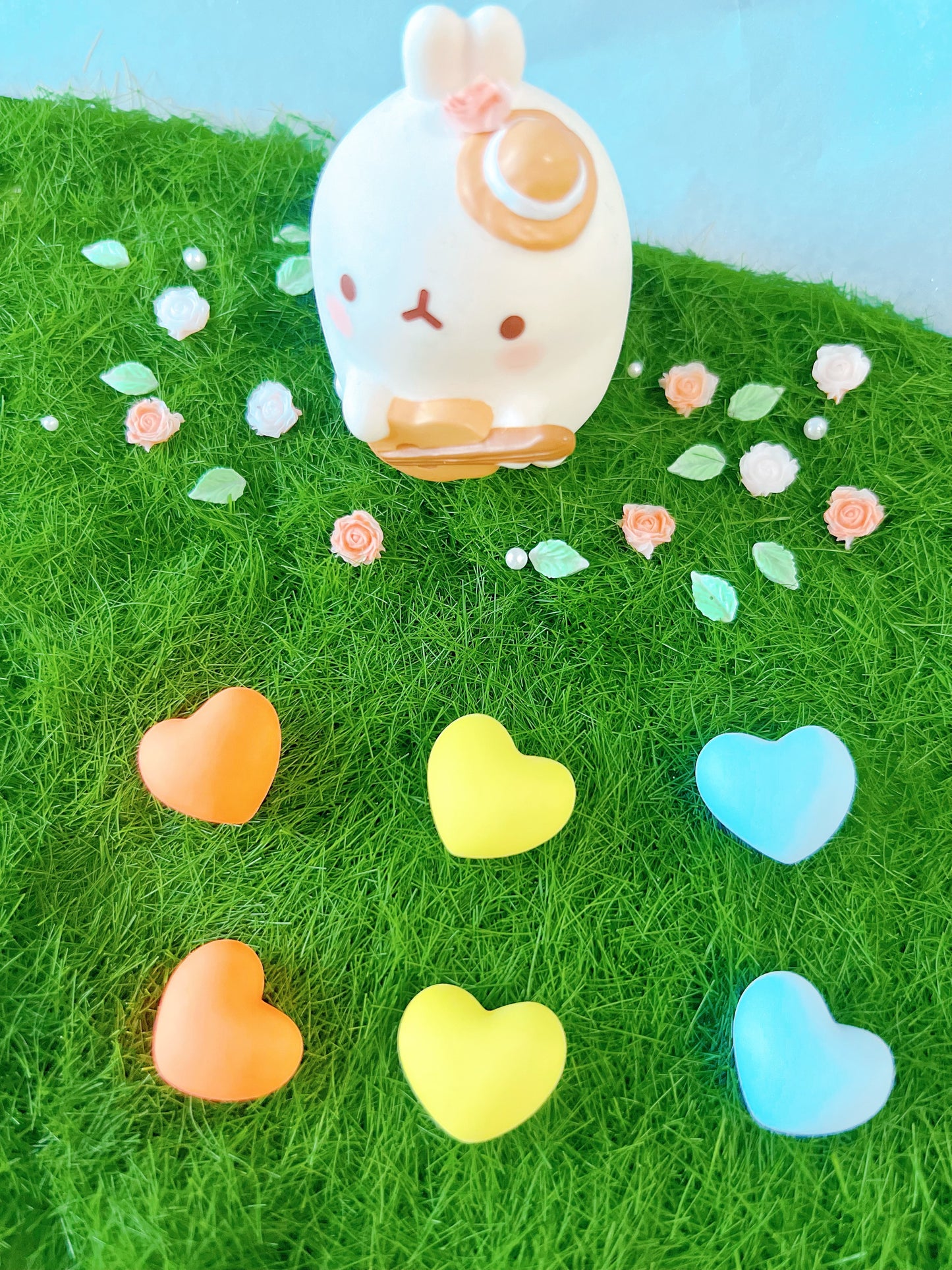 85 Pieces Matte Pastel Charm Set with Organising Box – Kawaii Resin Cabochons for Decoden & Crafts