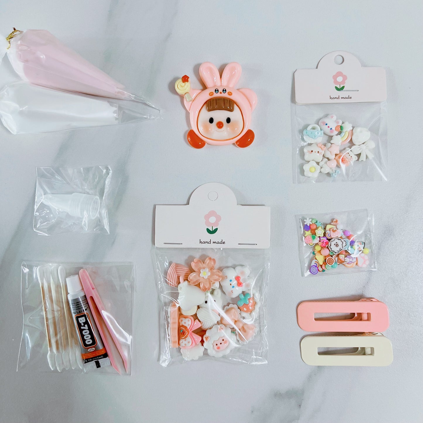 Customisable Decoden Cream DIY Kit – 9 Colour Themes – Includes Glue, Tools & Decorations